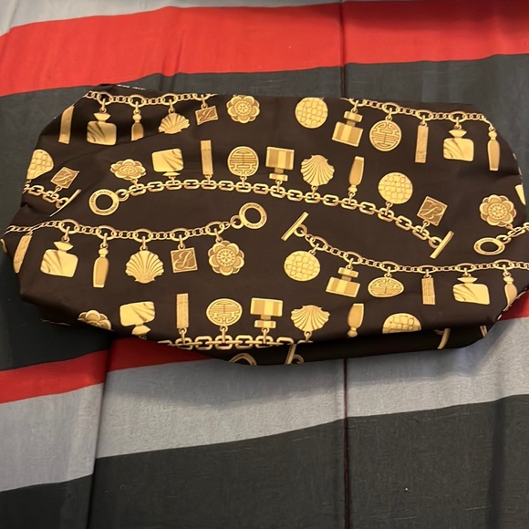 Estee Lauder Handbags - NWOT Vintage Estee Lauder Cosmetic pouch